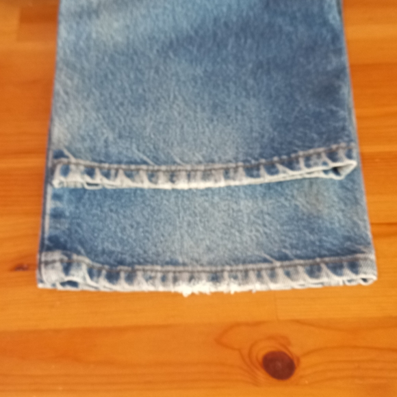 Carhartt Men's Traditional Fit Blue Denim Distressed Jeans Size 38×30 - Picture 8 of 8